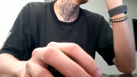 johnsonisaac94  online show from October 2025 08:59:01 AM