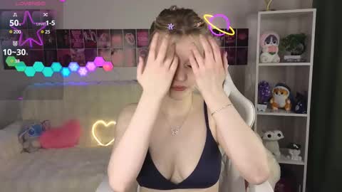 Snapshot of joice_queen chatting on February 2025 03:47:02 AM Paula online show from February 2025 03:47:02 AM