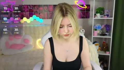 Snapshot of joice_queen chatting on February 2025 12:30:01 AM Paula online show from February 2025 12:30:01 AM