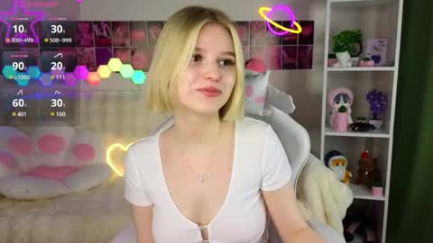 Snapshot of joice_queen chatting on February 2025 10:09:01 PM Paula online show from February 2025 10:09:01 PM