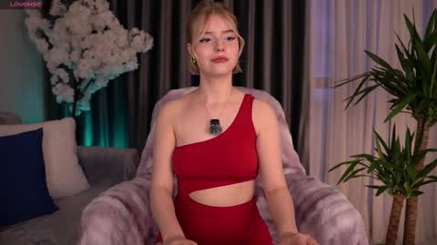 Snapshot of joice_queen chatting on September 2025 03:11:01 AM Paula online show from September 2025 03:11:01 AM