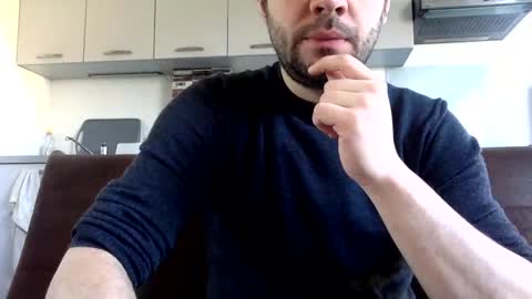 joinmetoparis online show from February 2025 11:19:02 AM