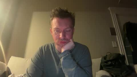 jojohalloran64 online show from January 2026 03:12:02 AM