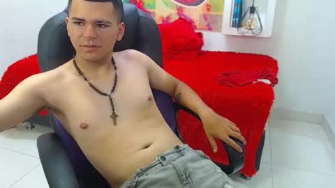 jokerbrad_1 online show from September 2025 06:57:02 PM