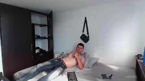 jokerbrad_1 online show from October 2025 08:54:02 PM