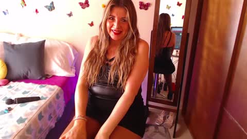 Snapshot of jolie_mature_ chatting on December 2024 07:46:02 PM Jolie Mature online show from December 2024 07:46:02 PM