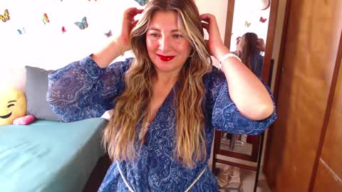 Snapshot of jolie_mature_ chatting on January 2025 09:14:02 PM Jolie Mature online show from January 2025 09:14:02 PM