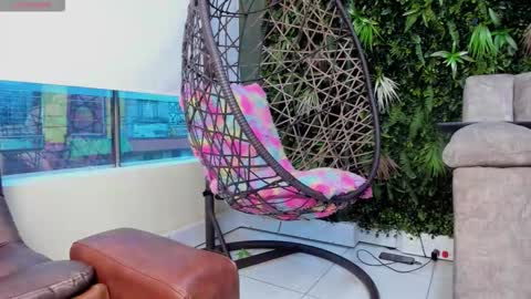 Snapshot of jolie_sanz chatting on November 2025 09:03:02 PM Jolie online show from November 2025 09:03:02 PM