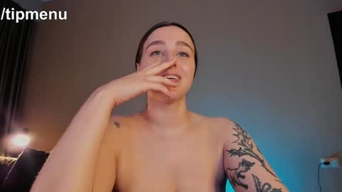 Snapshot of joliejoy chatting on December 2024 01:25:02 PM Jolie My snapchat got deleted. If you were subscribed dm me my former username or scroll down and click on snapchat media online show from December 2024 01:25:02 PM