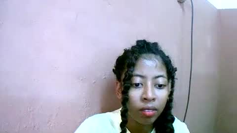 Snapshot of joliekah27 chatting on February 2025 09:43:01 AM joliekah27 online show from February 2025 09:43:01 AM