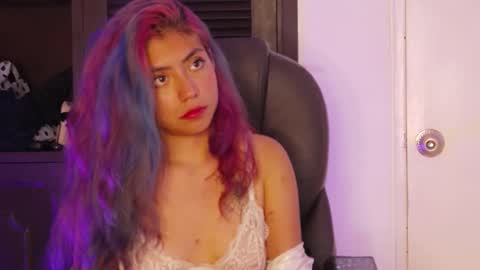 jolietdupont online show from September 2025 10:21:02 PM