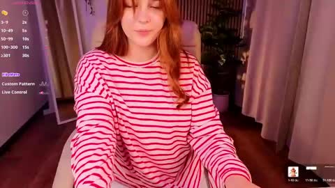 Polly  online show from May 2026 11:01:04 PM