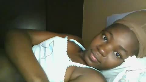 jollynabeb online show from November 2025 02:08:02 PM