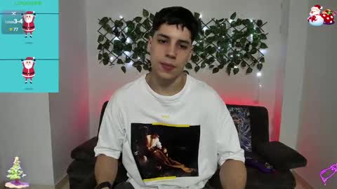 Instagram jonathanfit14 online show from December 2024 09:04:02 PM