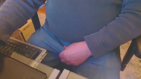 Snapshot of joncpics chatting on March 2025 01:00:02 AM joncpics online show from March 2025 01:00:02 AM