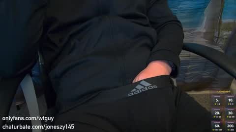 WhteGuy online show from May 2026 03:45:02 AM