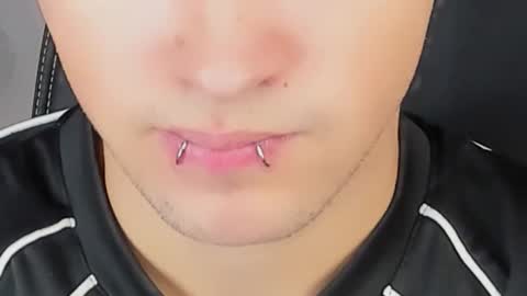 Jonny online show from November 2025 10:26:01 AM