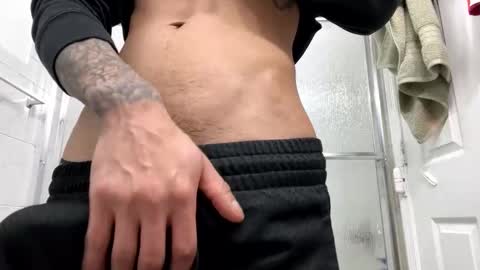 Snapshot of jonyflak chatting on December 2024 10:42:01 PM Joohn online show from December 2024 10:42:01 PM