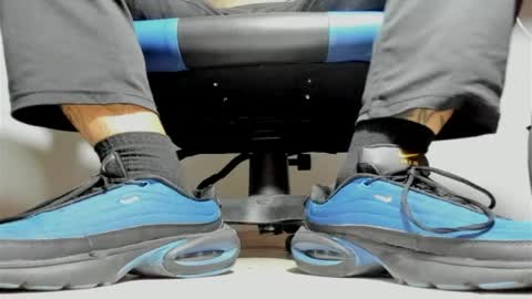 jordan33blake online show from April 2026 11:47:02 PM