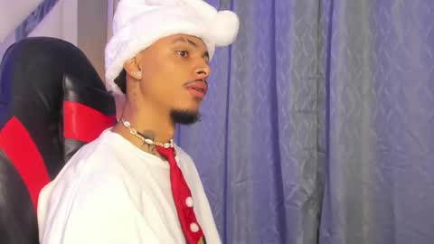 Snapshot of jordan_love7 chatting on December 2025 12:45:01 PM jordan online show from December 2025 12:45:01 PM