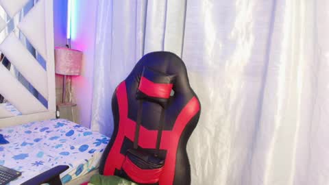 Snapshot of jordan_love7 chatting on April 2026 12:28:01 PM jordan online show from April 2026 12:28:01 PM