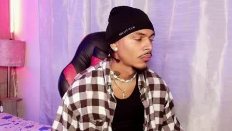 Snapshot of jordan_love7 chatting on April 2026 12:35:01 PM jordan online show from April 2026 12:35:01 PM