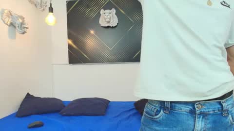 jordanandandrew online show from October 2025 08:08:01 PM