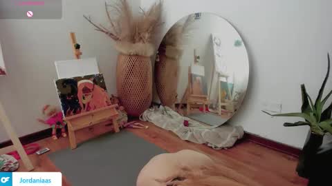 Snapshot of jordaniaa_ chatting on September 2025 03:35:02 PM Megan OF Jordaniaas online show from September 2025 03:35:02 PM