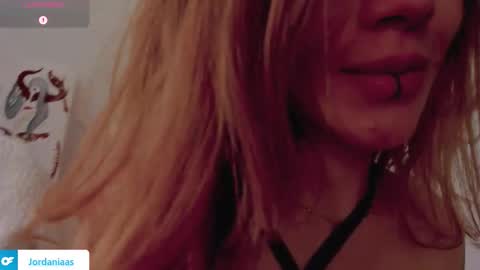 Snapshot of jordaniaa_ chatting on September 2025 05:40:02 PM Megan OF Jordaniaas online show from September 2025 05:40:02 PM