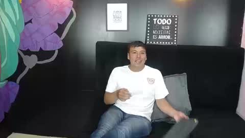 Jordy Kiing online show from September 2025 05:00:02 AM