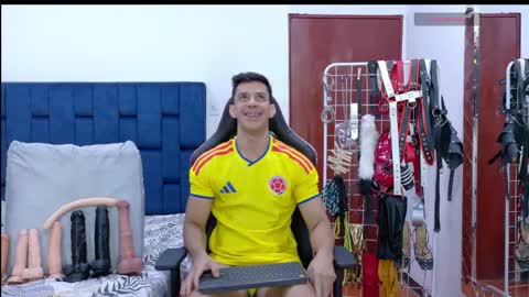jose_rumbero91 online show from June 2026 12:18:01 PM