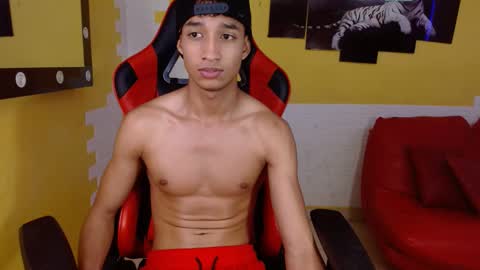 jose_sexycumm online show from March 2025 10:21:02 PM