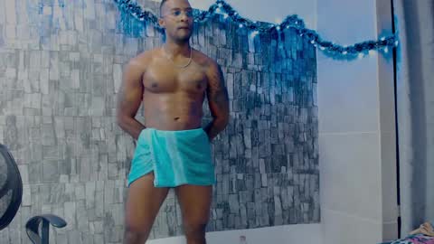 Snapshot of joseephjackson chatting on December 2024 05:22:01 PM Jackson online show from December 2024 05:22:01 PM