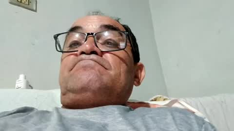 Vamos goza juntos online show from June 2026 01:14:02 AM