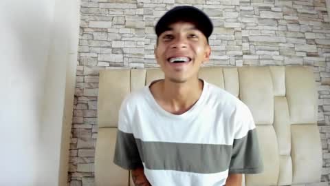 Snapshot of joseph_vans chatting on March 2025 08:08:01 AM joseph_vans online show from March 2025 08:08:01 AM