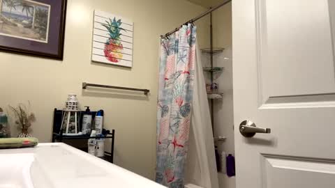 Snapshot of josephung1 chatting on February 2025 01:52:01 AM sissy josphine online show from February 2025 01:52:01 AM