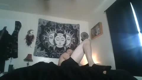 Snapshot of josephung1 chatting on October 2025 03:47:02 PM sissy josphine online show from October 2025 03:47:02 PM