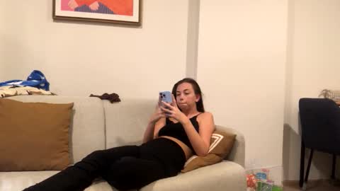 josh_xo online show from November 2025 05:44:01 PM