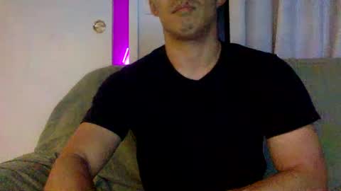 joshasian0713 online show from November 2025 11:11:01 AM