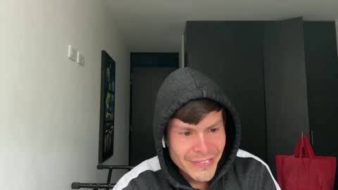 Nicolas online show from February 2025 10:14:02 PM