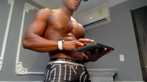 Snapshot of joshloganx chatting on December 2024 07:53:02 PM joshloganx online show from December 2024 07:53:02 PM