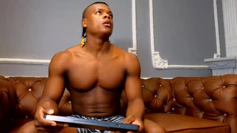 Snapshot of joshloganx chatting on December 2024 02:42:01 PM joshloganx online show from December 2024 02:42:01 PM