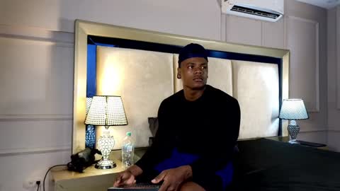 Snapshot of joshloganx chatting on January 2025 02:18:02 AM joshloganx online show from January 2025 02:18:02 AM