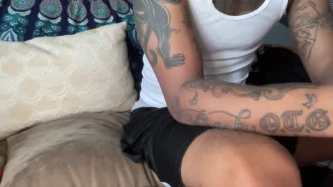 Snapshot of joshperrygoon chatting on December 2024 09:52:02 PM joshperrygoon online show from December 2024 09:52:02 PM