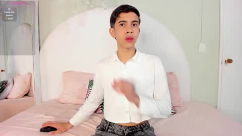 Snapshot of joshua_sanz chatting on October 2025 03:34:01 AM Joshua Sanz online show from October 2025 03:34:01 AM