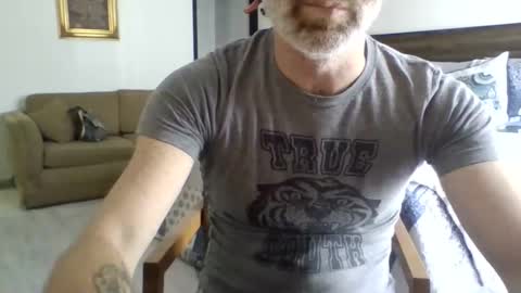 Snapshot of joshuable347627 chatting on May 2026 09:42:02 PM Newbie - Tips appreciated online show from May 2026 09:42:02 PM