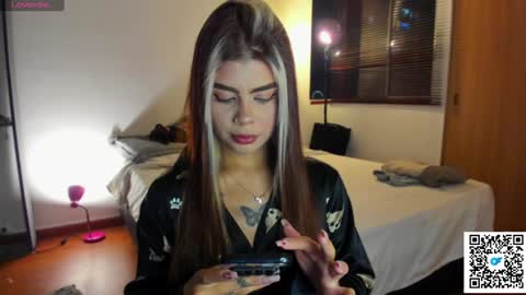 josephine   independent model    online show from January 2025 01:53:02 AM