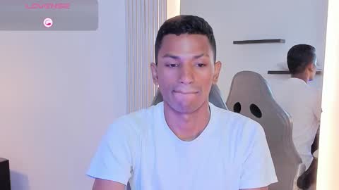 JOSS JORDAN  online show from November 2025 07:07:02 PM