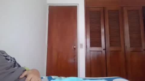 Snapshot of jovenvergonguapo09 chatting on January 2025 12:49:02 PM Van Helsing online show from January 2025 12:49:02 PM