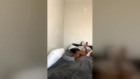 joxsolo online show from April 2026 06:41:01 PM